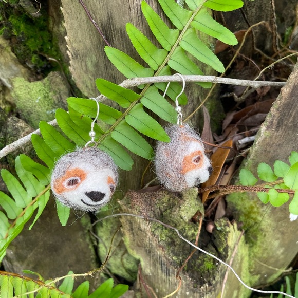 Hand crafted sloth needle felted earrings unique handmade one of a kind … - Picture 7 of 11